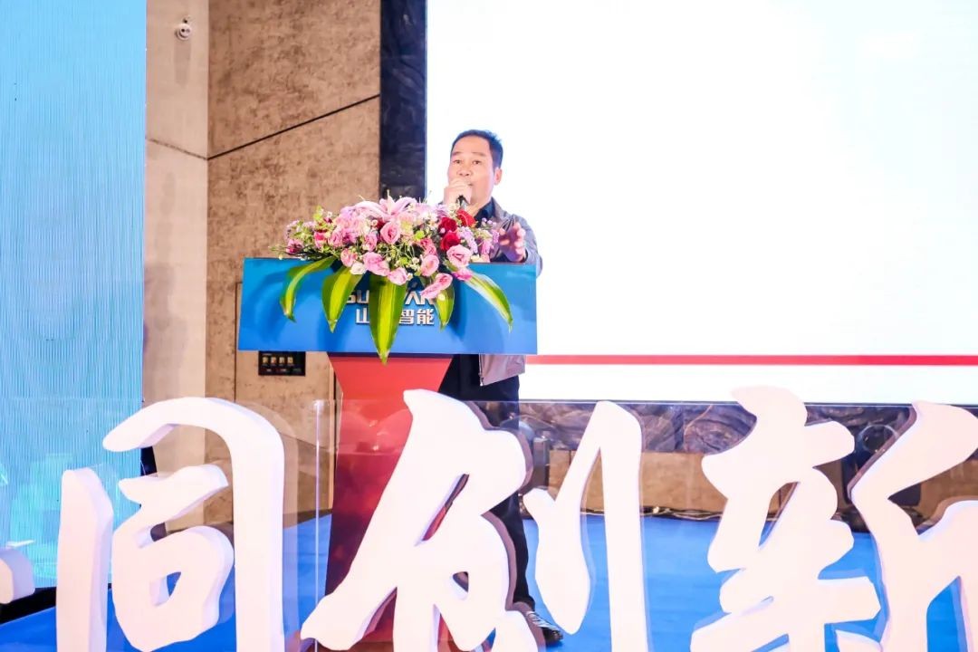 饕餮盛宴！KU酷游官网智能?建华建材预造桩施工设备与技术互换会隆沉召开