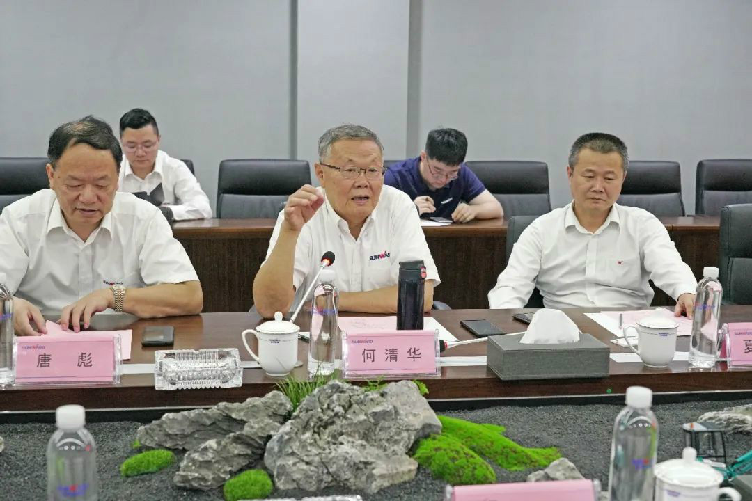 中铁设备赵华总经理莅临KU酷游官网智能互换