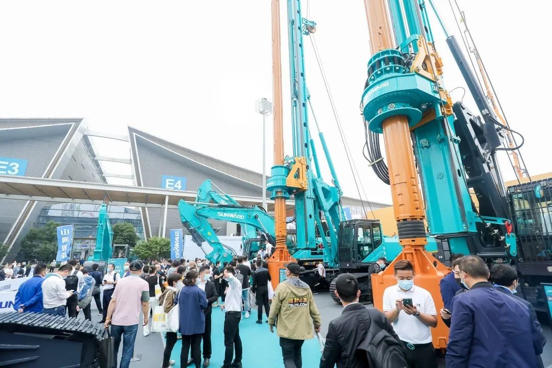 何清华出席长沙国际工程机械产业链发展峰会，走“双循环”路路关键在于“要做好自己的事件”