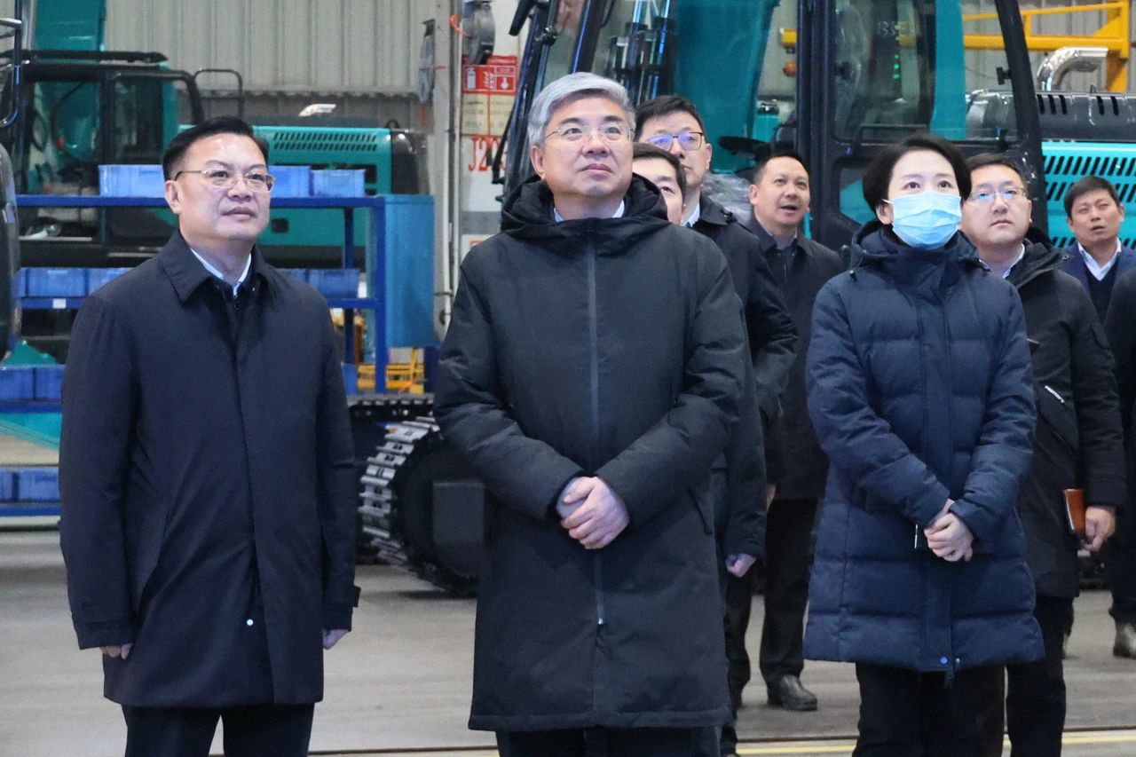 商务部部长助理唐文弘调研KU酷游官网智能