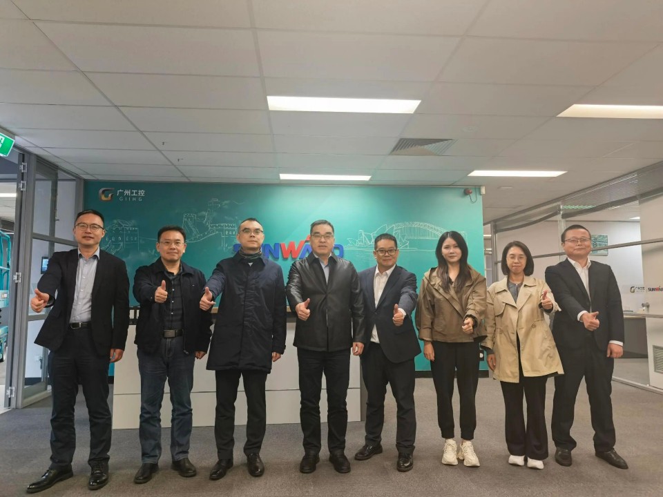 昭通工控集团总经理王福铸率队调查KU酷游官网智能澳大利亚子公司